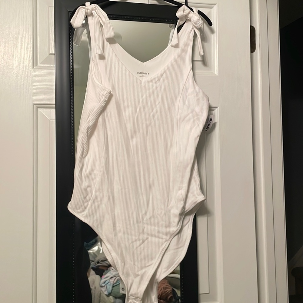 NWT Old Navy body suit